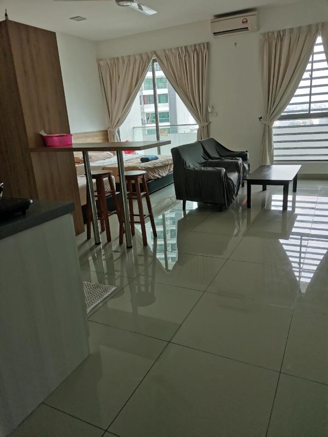 Studio Apartment Cyberjaya Near Bus Terminal المظهر الخارجي الصورة